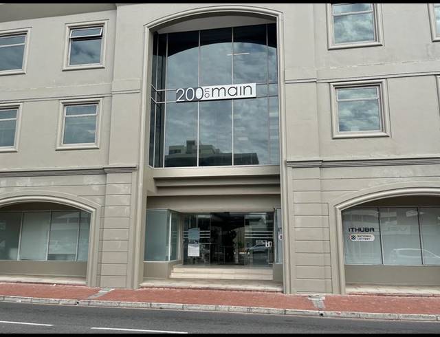 BUSINESS PROPERTY TO RENT IN CLAREMONT